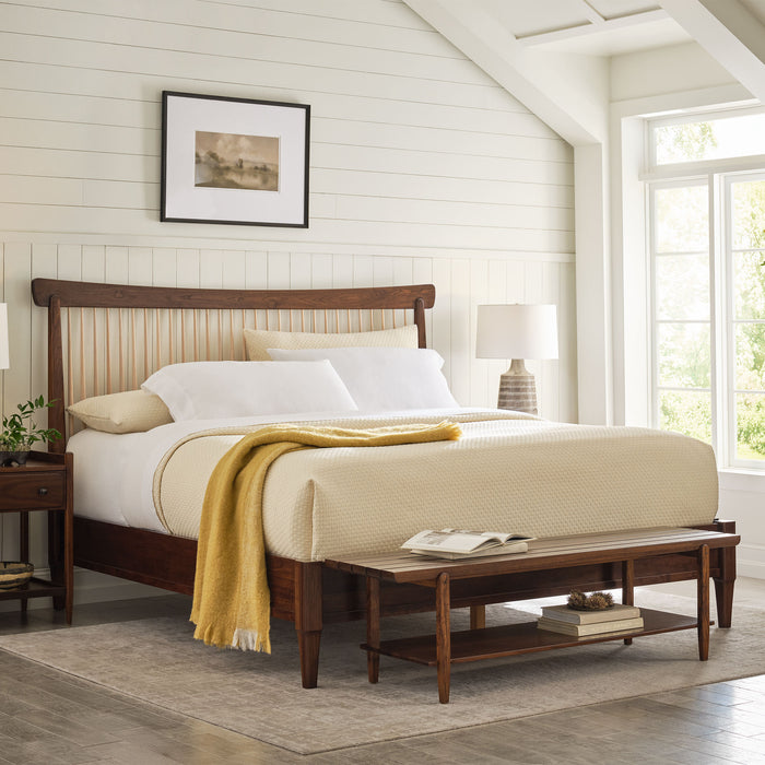 Hudson Valley Spindle Bed - Stickley Furniture | Mattress