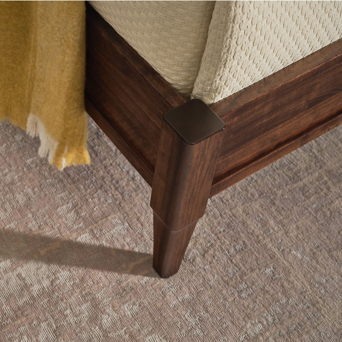 Hudson Valley Spindle Bed - Stickley Furniture | Mattress
