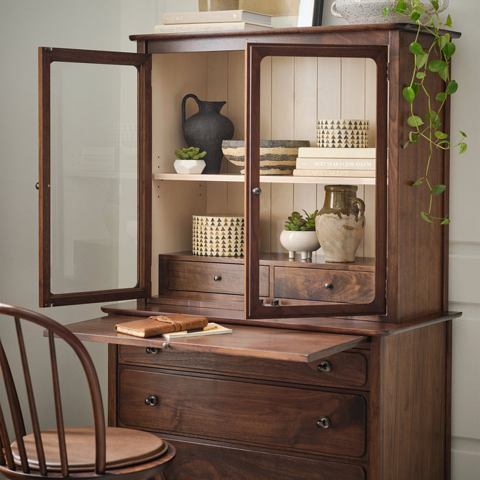 Hudson Valley Two-Door Hutch - Stickley Furniture | Mattress