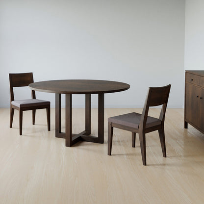 Dwyer 42-inch Round Dining Table - Stickley Furniture | Mattress