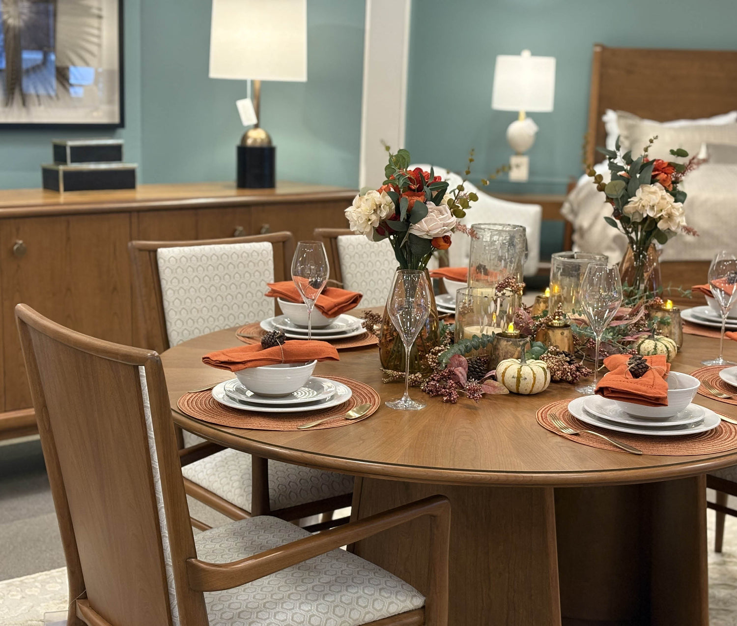 Come see our Thanksgiving tablescape!