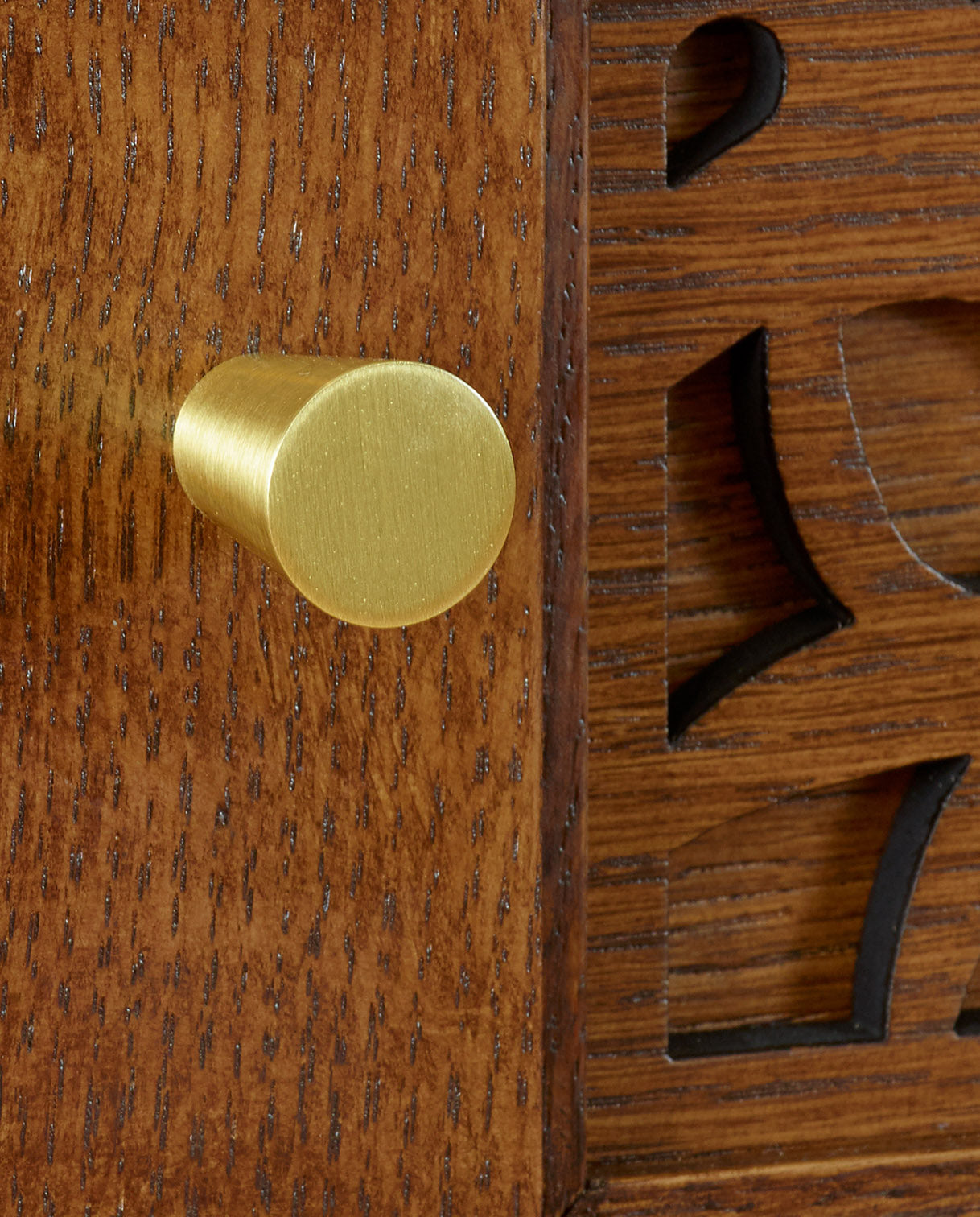 Close up of Surrey Hills brass knobs