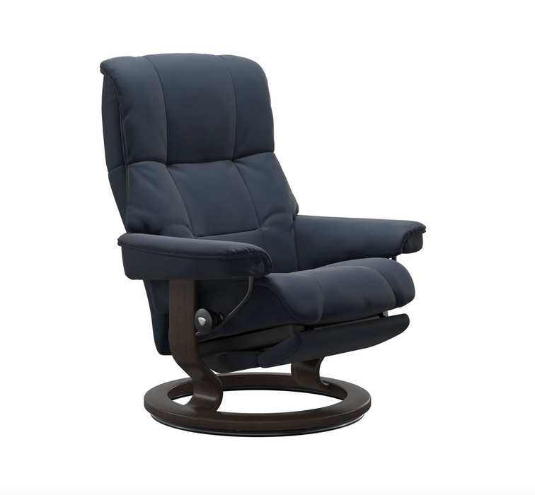 Mayfair Classic Power Leg & Back Recliner - Stickley Furniture | Mattress