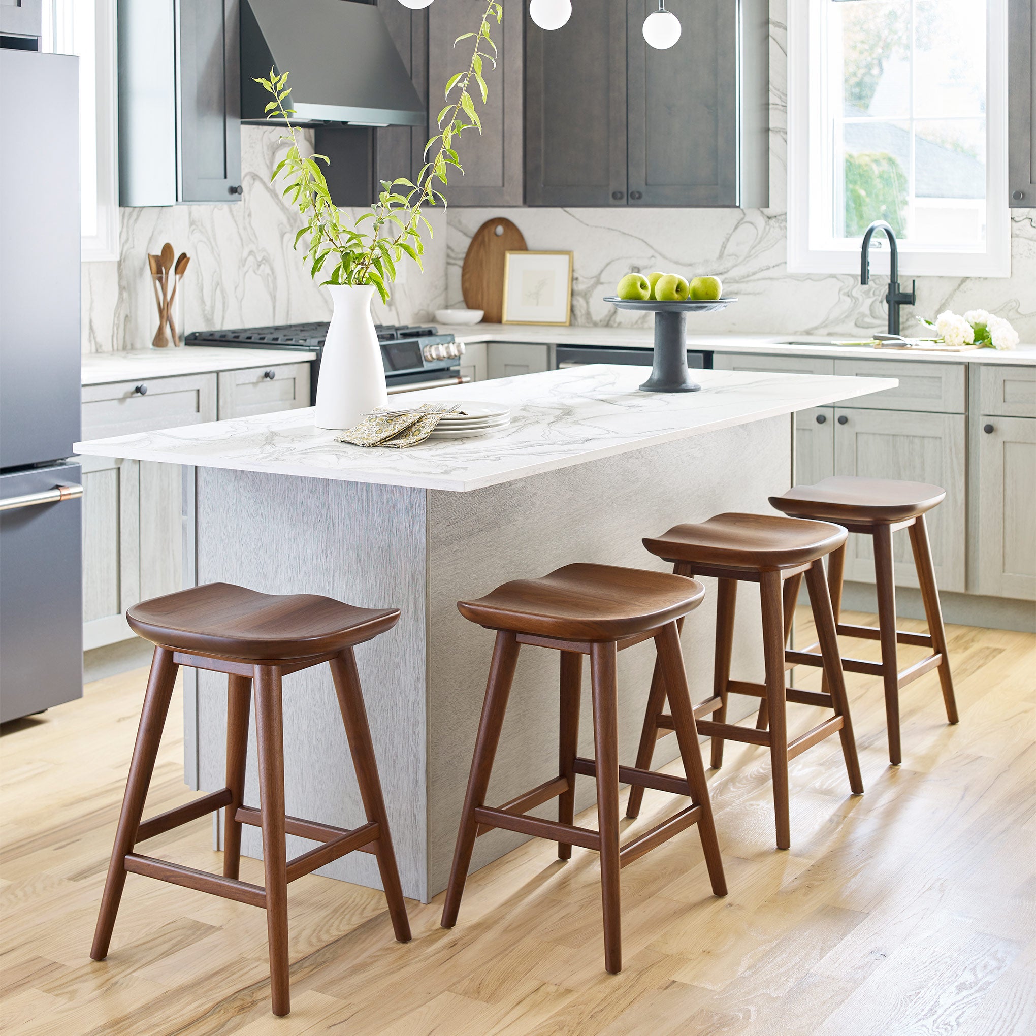 Wooden kitchen bar online stools